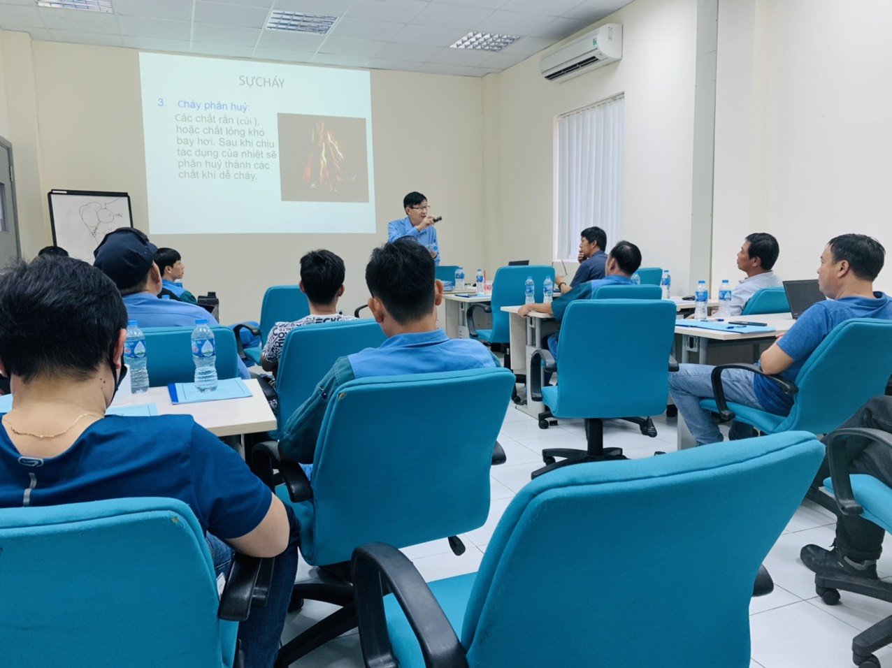 SAFETY TECHNICAL TRAINING FOR GAS TRADING ACTIVITIES AS PRESCRIBED IN DECREE NO. 87/2018/ND-CP